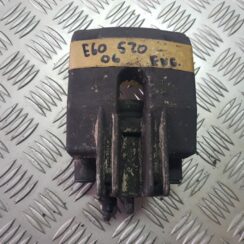 Aizmugurējais labais suports priekš BMW 520D E60 2006 ENG.