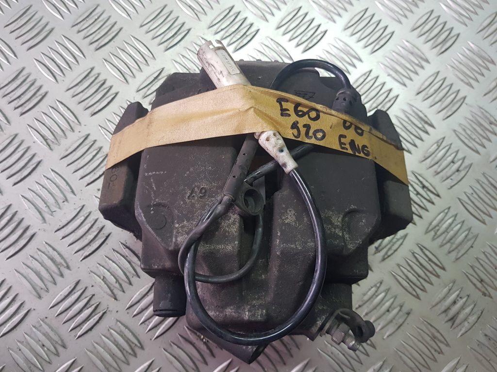 Priekšējais kreisais suports priekš BMW 520D E60 2006 ENG. 3 Priekšējais kreisais suports priekš BMW 520D E60 2006 ENG.