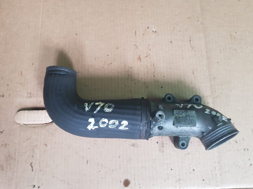 EGR caurule priekš VOLVO V70 2002 SILVER 1 EGR caurule priekš VOLVO V70 2002 SILVER