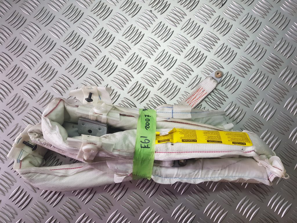 Griestu drošības spilvens, pa labi priekš BMW 525D E61 2007 TOURING BLACK 1 Griestu drošības spilvens, pa labi priekš BMW 525D E61 2007 TOURING BLACK