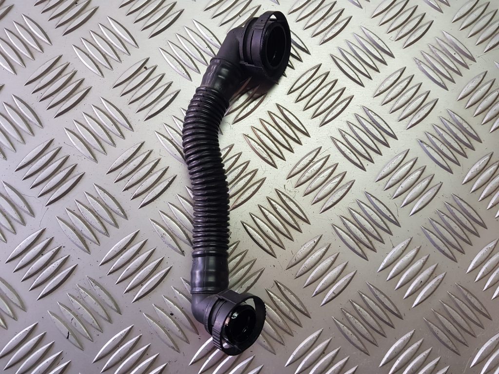 Kartera ventilācijas caurule priekš AUDI A7 2011 SPORTBACK 1 Kartera ventilācijas caurule priekš AUDI A7 2011 SPORTBACK