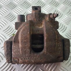 Aizmugurējais kreisais suports priekš VOLVO V70 2003 GREY