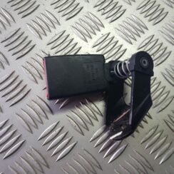 Aizmugurējā drošības jostas sprādze priekš BMW 520D E60 2006 ENG.