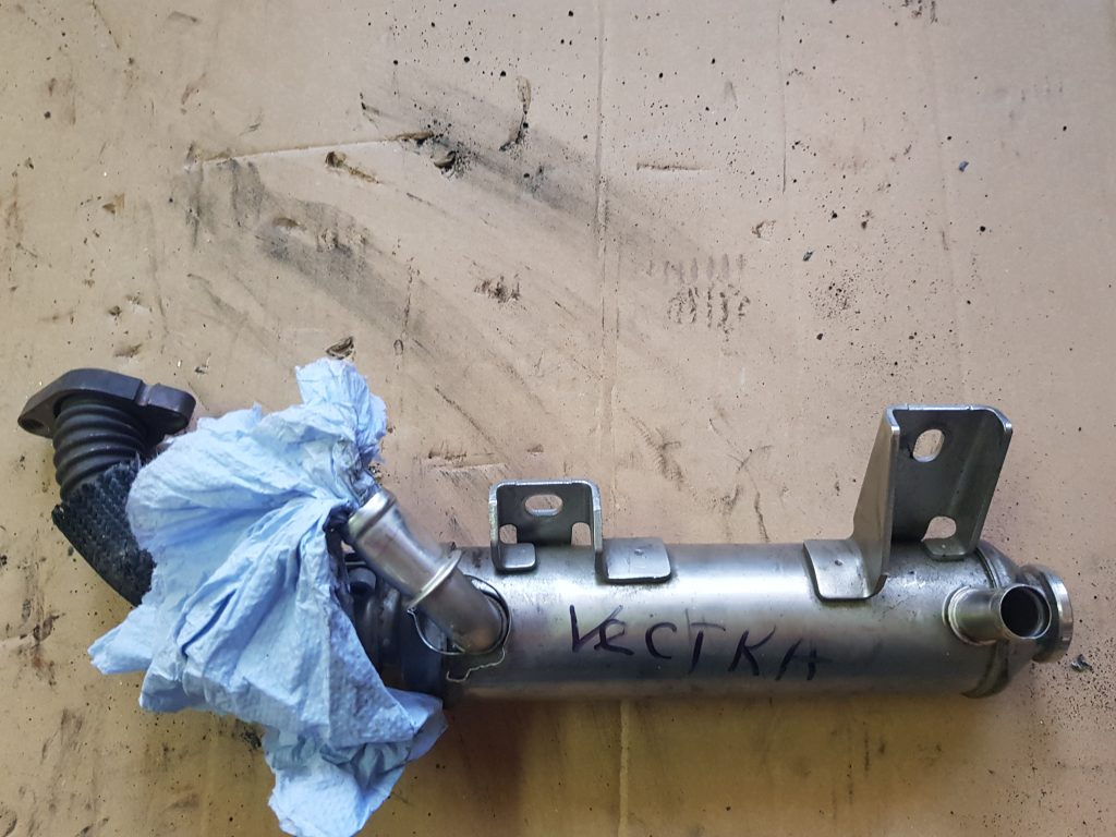 EGR vārsta dzesētājs priekš OPEL VECTRA C 2008 1 EGR vārsta dzesētājs priekš OPEL VECTRA C 2008