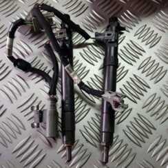 Degvielas smidzinātājs priekš PEUGEOT 508 2012