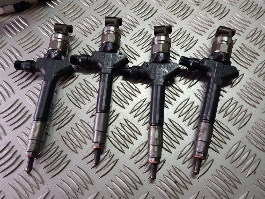 Degvielas smidzinātājs priekš MAZDA 6 2006 1 Degvielas smidzinātājs priekš MAZDA 6 2006