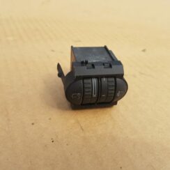 Lukturu augstuma regulēšanas poga priekš VW GOLF 5 2006