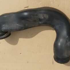 Interkulera caurule priekš OPEL ASTRA H STATION WAGON 2009