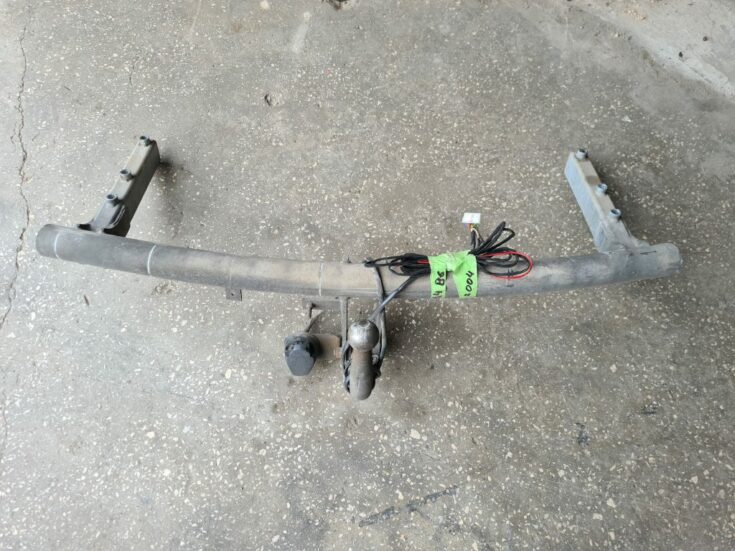 Auto detaļa priekš AUDI A4 2004