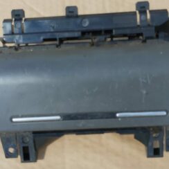 Pelnu trauks priekš AUDI A4 2003