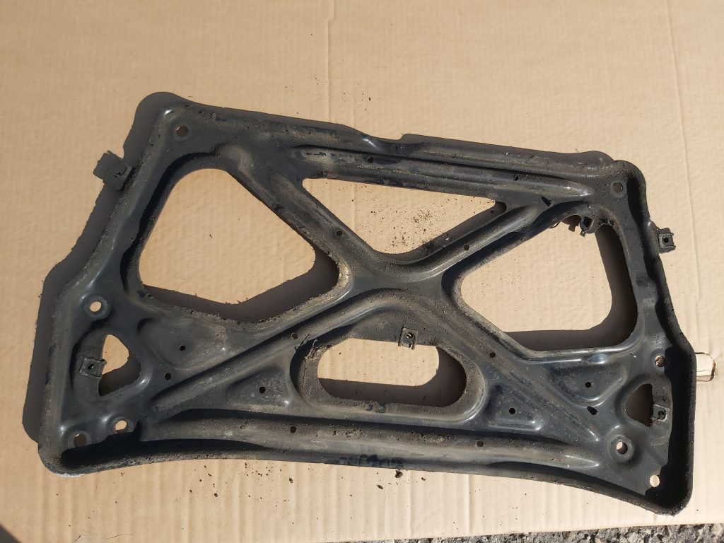 Priekšējais tilts/Priekšējais šķērsnis priekš AUDI A7 2011 SPORTBACK 1 Priekšējais tilts/Priekšējais šķērsnis priekš AUDI A7 2011 SPORTBACK