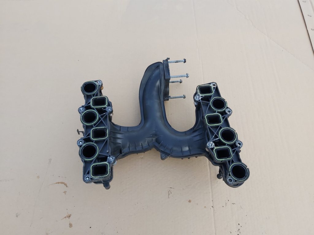 Ieplūdes kolektors priekš AUDI A7 2011 SPORTBACK 1 Ieplūdes kolektors priekš AUDI A7 2011 SPORTBACK