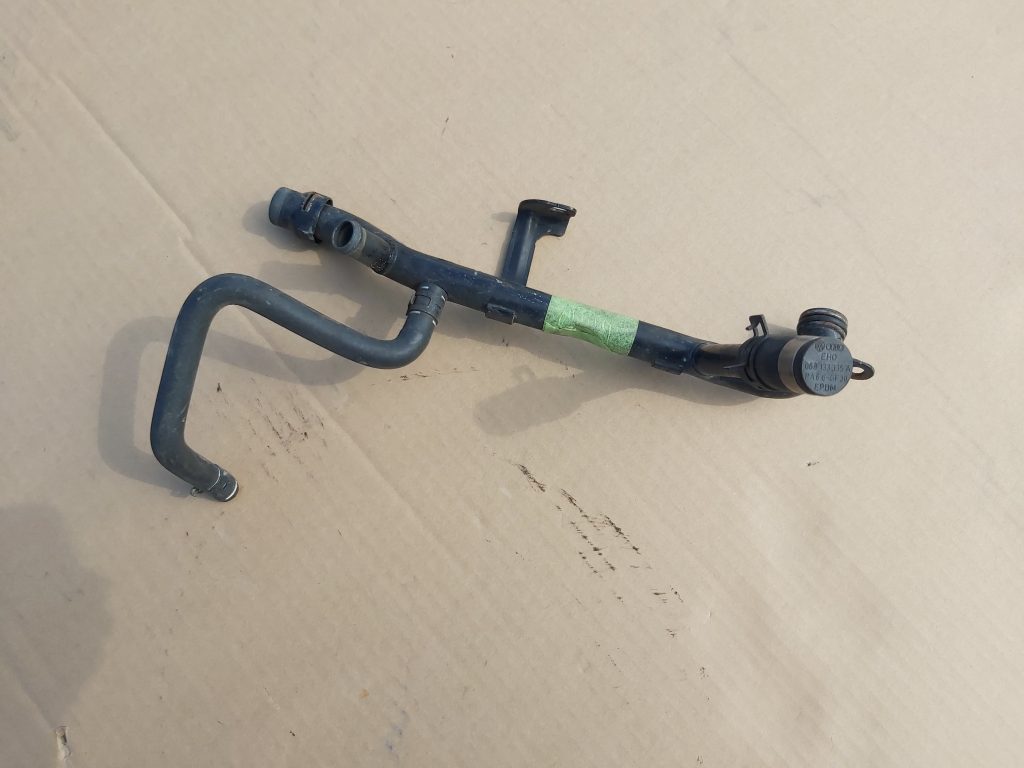 Dzesēšanas šķidruma šļūtene priekš AUDI A7 2011 SPORTBACK 1 Dzesēšanas šķidruma šļūtene priekš AUDI A7 2011 SPORTBACK