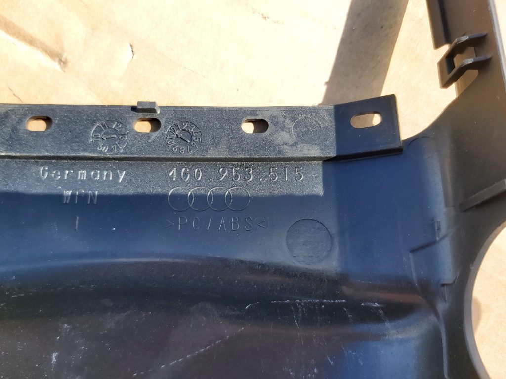 Stūres statnes putekļu aizsargs (salonā) priekš AUDI A7 2011 SPORTBACK 2 Stūres statnes putekļu aizsargs (salonā) priekš AUDI A7 2011 SPORTBACK