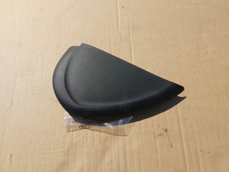 Mērinstrumentu paneļa sānu apdare priekš AUDI A7 2011 SPORTBACK