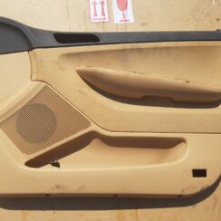 Priekšējo labo durvju apdare priekš ŠKODA FABIA 2003