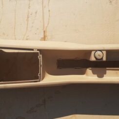 Centrālās konsoles apdares lielākā daļa priekš ŠKODA FABIA 2003