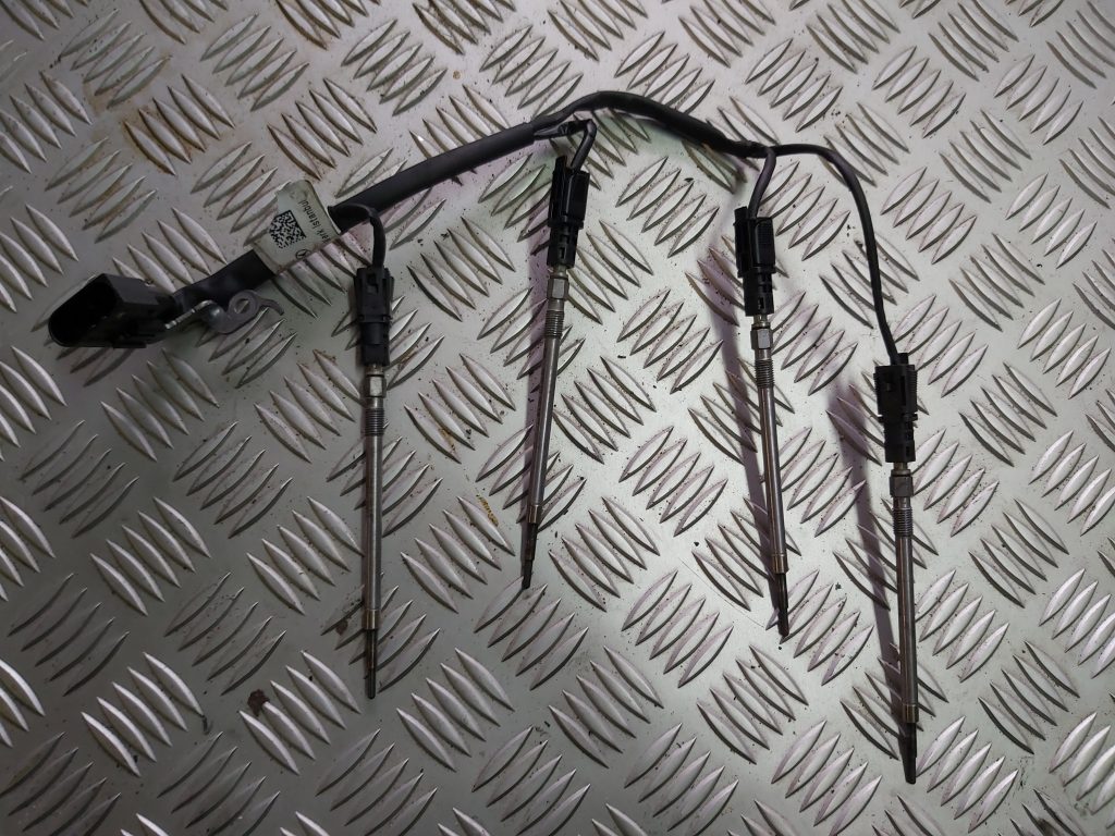 Kvēlsveču vadi priekš MERCEDES BENZ E250 W212 2014 1 Kvēlsveču vadi priekš MERCEDES BENZ E250 W212 2014