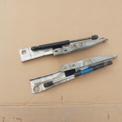 Pārsega amortizators priekš JEEP GRAND CHEROKEE 2004