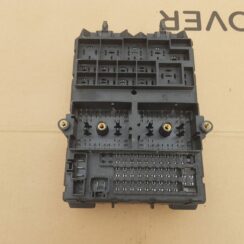 Drošinātāju relejas kaste priekš JEEP GRAND CHEROKEE 2004