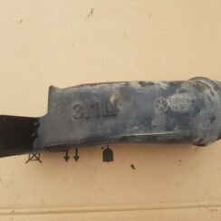 Gaisa filtra korpusa caurule priekš JEEP GRAND CHEROKEE 2004