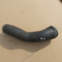 Interkulera caurule priekš VOLVO V70 2002 SILVER