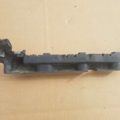 Priekšējā spārna un bufera stiprinājums priekš PEUGEOT 407 2005