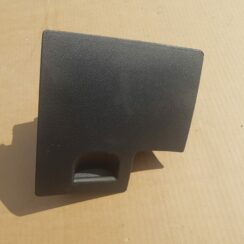 Mantu glabāšanas nodalījums vadītāja pusē priekš PEUGEOT 407 2005