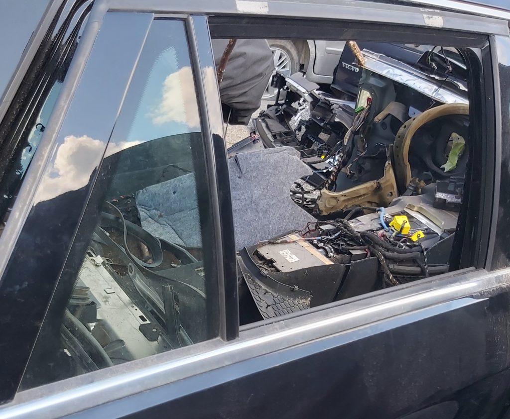 Aizmugurējo labo durvju stikls priekš MERCEDES BENZ E250 W212 2014 1 Aizmugurējo labo durvju stikls priekš MERCEDES BENZ E250 W212 2014