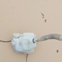 Mazgātāja šķidruma tvertne priekš RENAULT MEGANE 2004