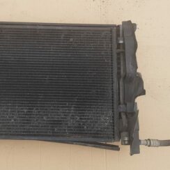 Radiatoru komplekts priekš AUDI A4 2005