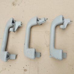 Salona rokturis griestos priekš TOYOTA COROLLA VERSO 2009