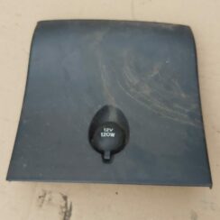 Centrālās konsoles (apdares) aizmugurēja daļa priekš TOYOTA COROLLA VERSO 2009