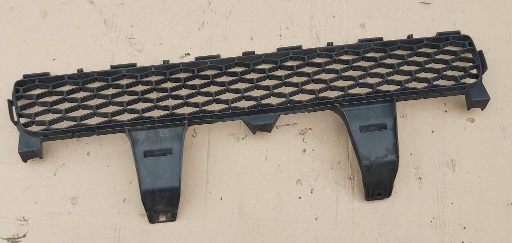 Bufera reste priekš TOYOTA COROLLA VERSO 2009 1 Bufera reste priekš TOYOTA COROLLA VERSO 2009