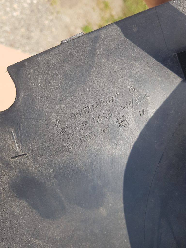 Vidējas salona statnes apdare priekš CITROEN C4 2018 2 Vidējas salona statnes apdare priekš CITROEN C4 2018