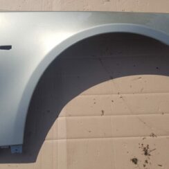 Priekšējais labais spārns priekš BMW 530D E61 2006 TOURING TITANSILVER