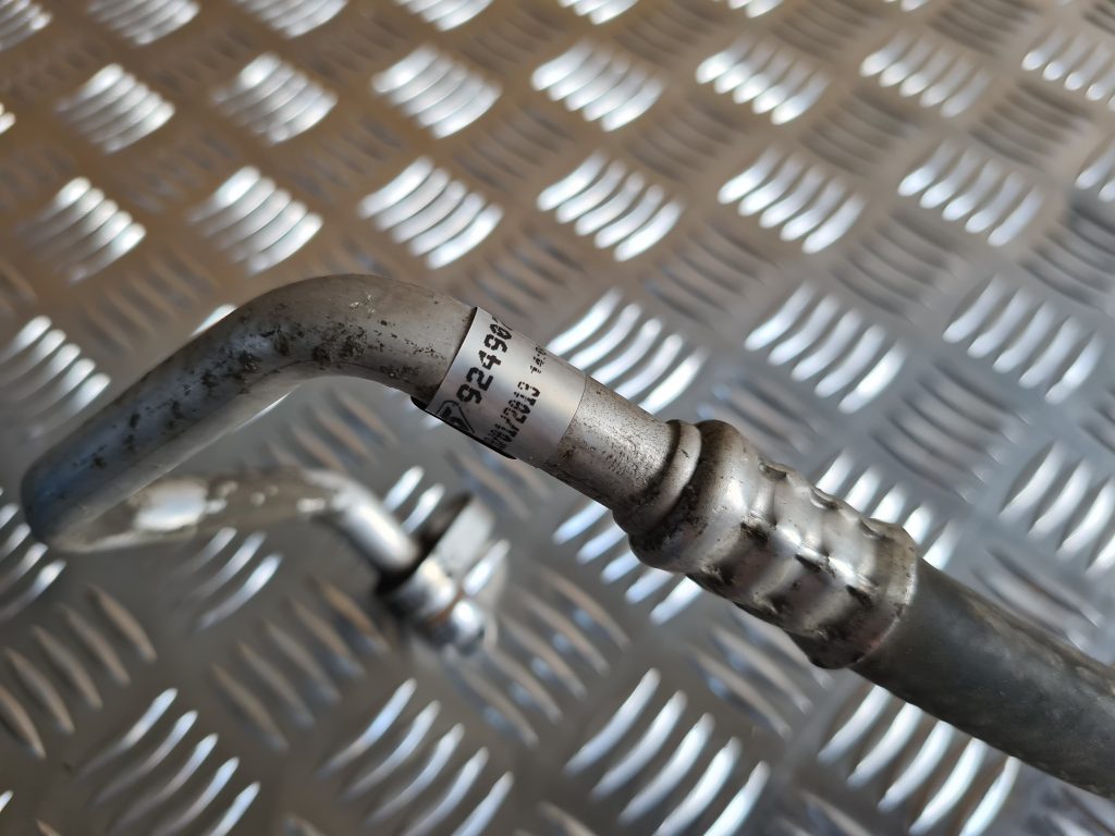 Gaisa kondicioniera caurule priekš DACIA LODGY 2014 4 Gaisa kondicioniera caurule priekš DACIA LODGY 2014