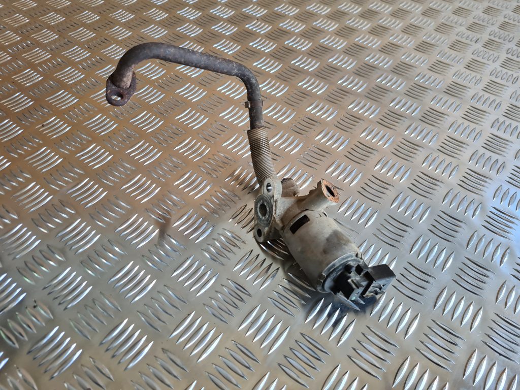 EGR vārsts priekš CHRYSLER SEBRING 2006 1 EGR vārsts priekš CHRYSLER SEBRING 2006