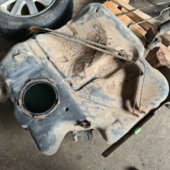 Degvielas tvertne priekš CHRYSLER SEBRING 2006