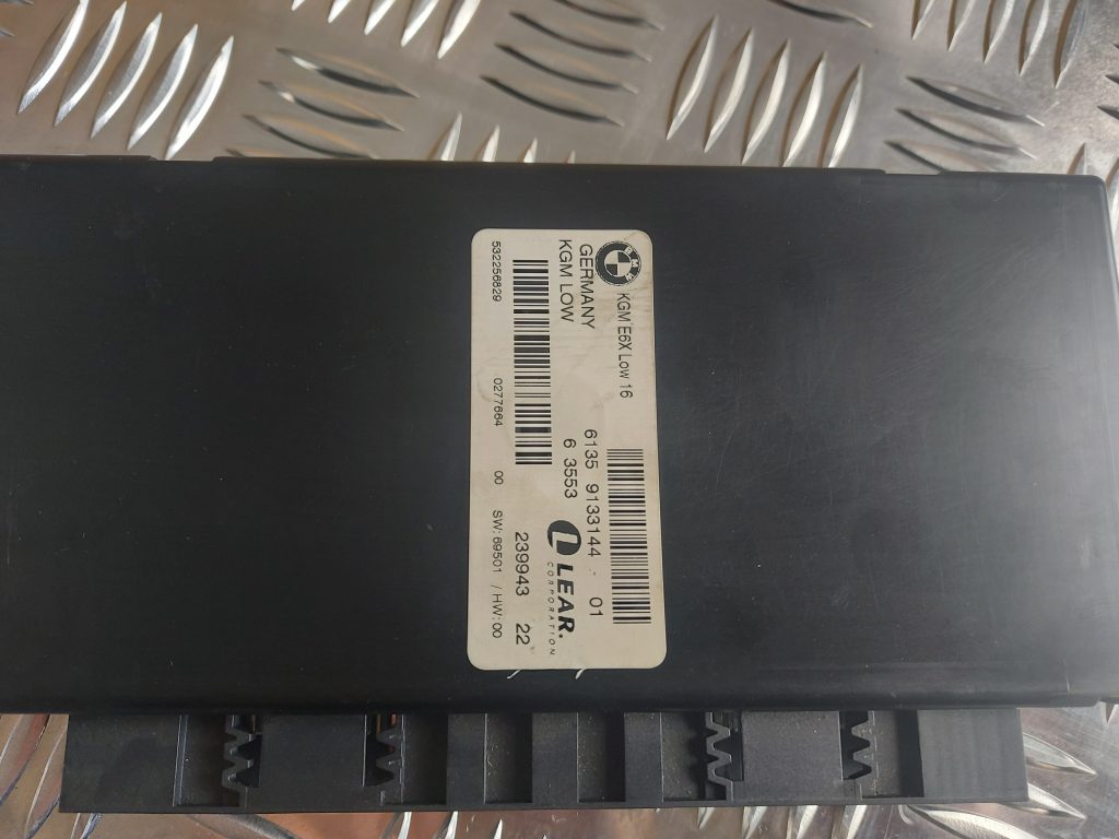 Komforta vadības bloks priekš BMW 525 E60 2006 OLIVE 3 Komforta vadības bloks priekš BMW 525 E60 2006 OLIVE