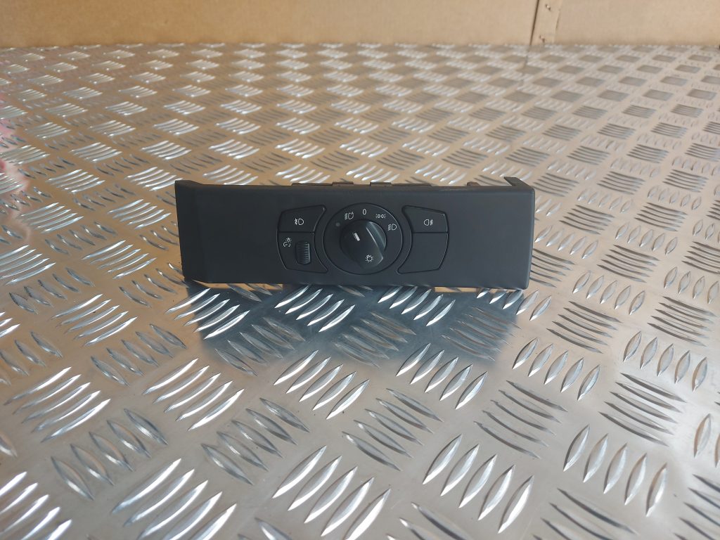 Gaismas slēdzis priekš BMW 525 E60 2006 OLIVE 1 Gaismas slēdzis priekš BMW 525 E60 2006 OLIVE