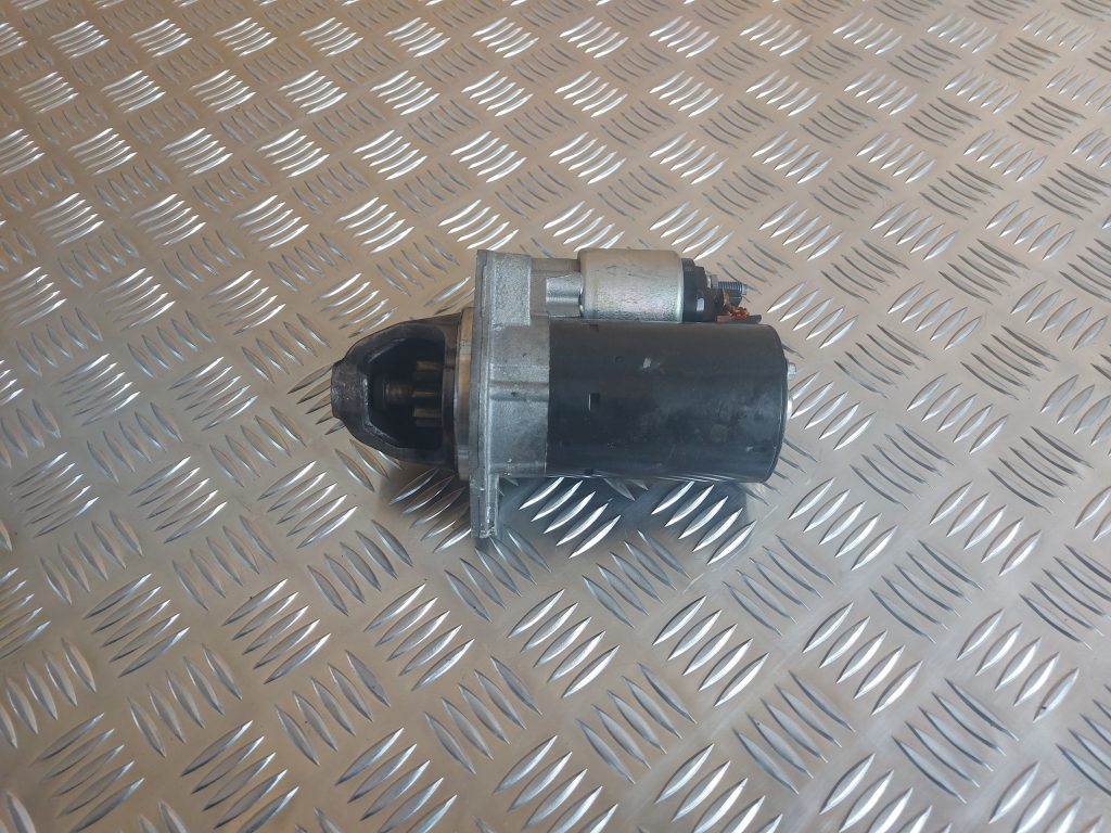 Starteris priekš BMW 525 E60 2006 OLIVE 3 Starteris priekš BMW 525 E60 2006 OLIVE