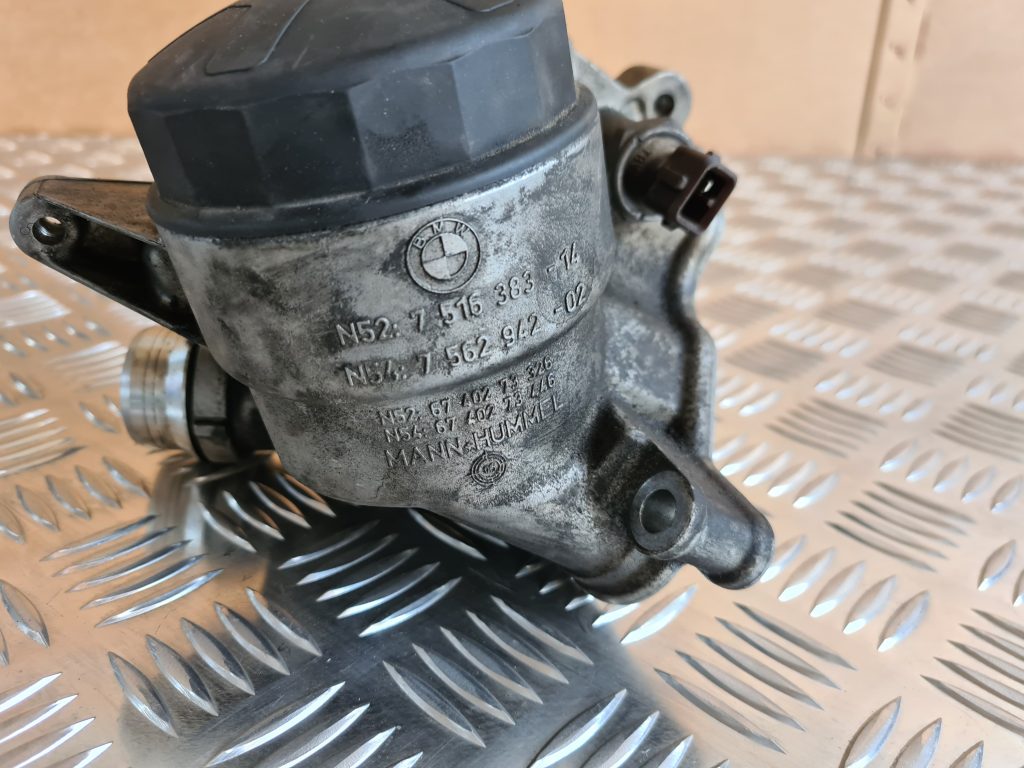 Eļļas filtra korpuss priekš BMW 525 E60 2006 OLIVE 4 Eļļas filtra korpuss priekš BMW 525 E60 2006 OLIVE