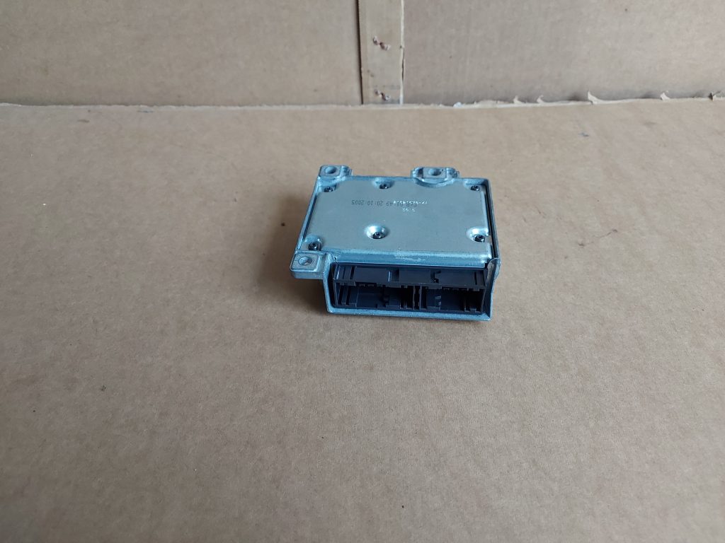 Drošības spilvena vadības bloks priekš PEUGEOT 407 2006 2 Drošības spilvena vadības bloks priekš PEUGEOT 407 2006