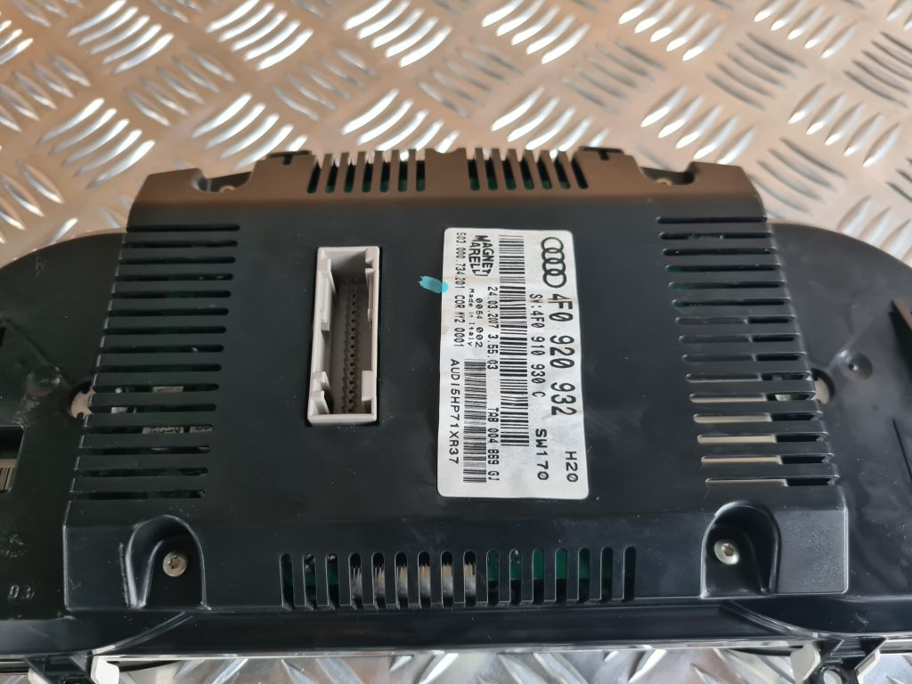 Spidometrs priekš AUDI A6 AVANT 2007 QUATTRO 2 Spidometrs priekš AUDI A6 AVANT 2007 QUATTRO