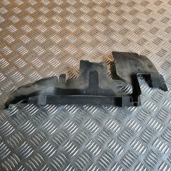 Ieplūdes gaisa deflektors/Difuzors priekš AUDI A6 AVANT 2007 QUATTRO