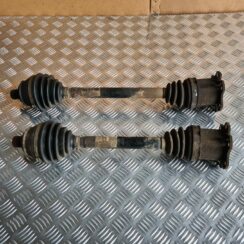 Pusass priekšēja labā priekš AUDI A6 AVANT 2007 QUATTRO