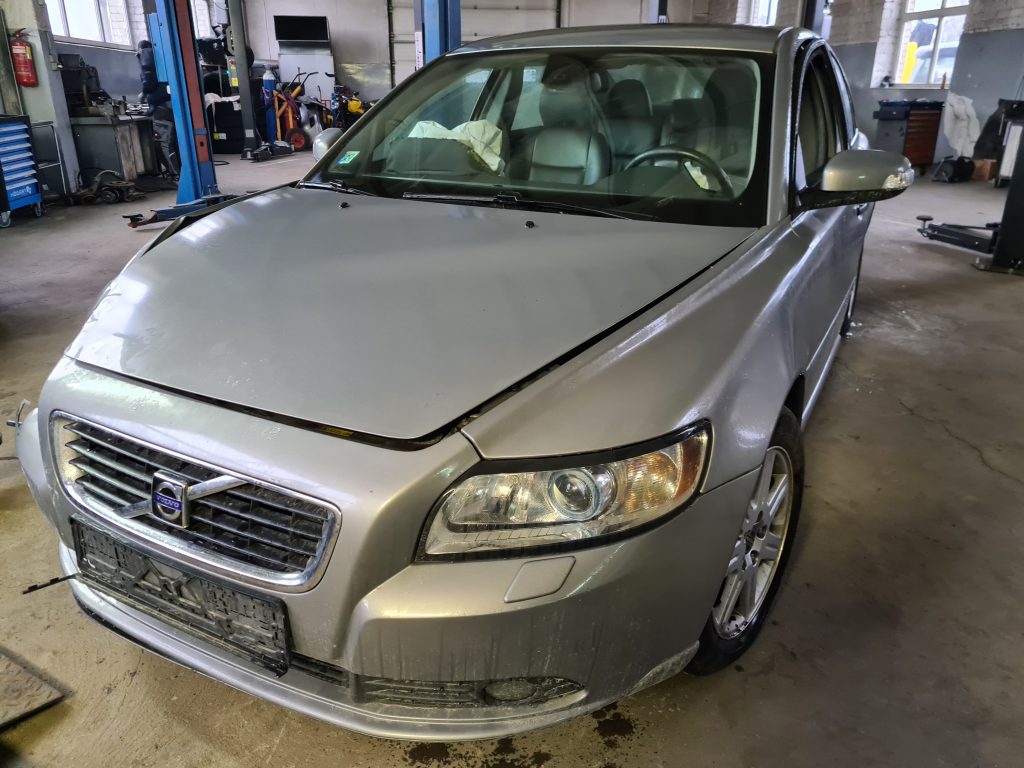 VOLVO S40 2007 337