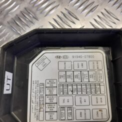 Drošinātāju kārbas korpuss priekš KIA PICANTO 2006