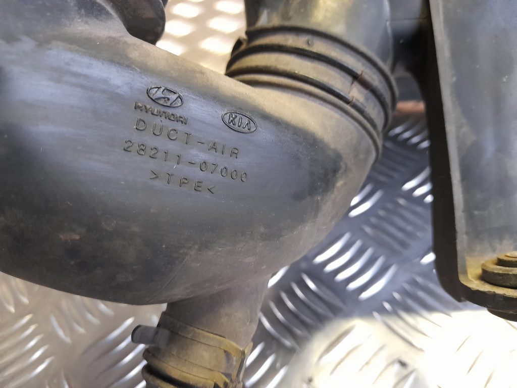 Gaisa filtra korpuss priekš KIA PICANTO 2006 2 Gaisa filtra korpuss priekš KIA PICANTO 2006